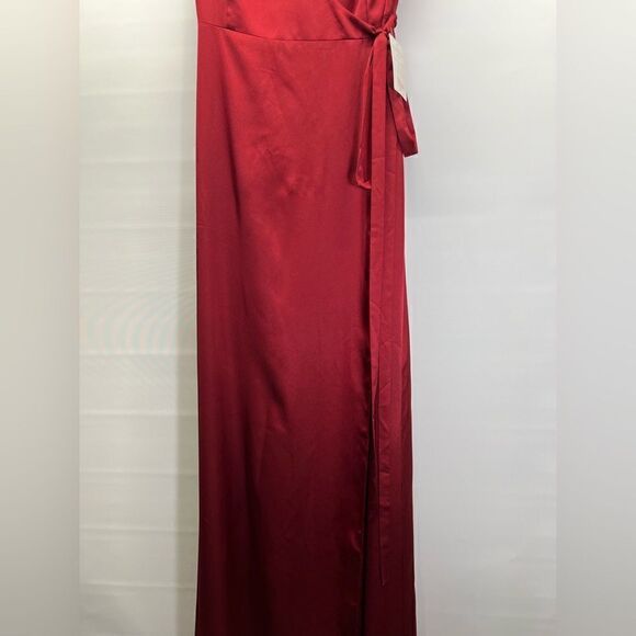 Show Me Your MuMu Noelle Wrap Dress in Ruby Luxe Satin S - Picture 4 of 15